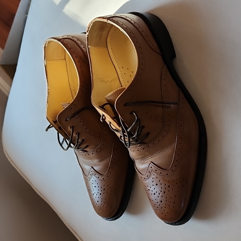 Mens leather Samuel Windsor Oxford Brogues in tan Size US 7.5 / UK 6.5